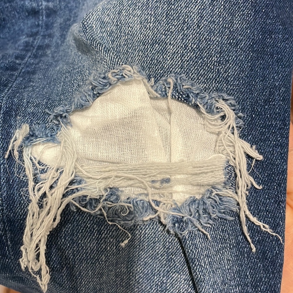 Modest Ripped Jeans - Picture 2 of 5